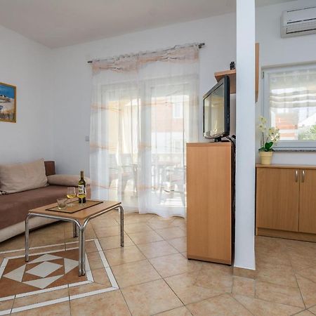 Apartments Sarlija Vir Luaran gambar